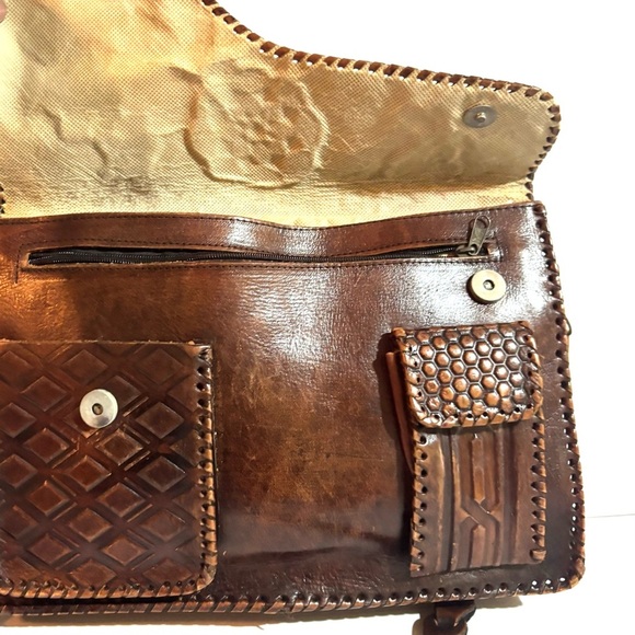 Vintage Handcrafted Floral Brown Leather Bag - Picture 3 of 6